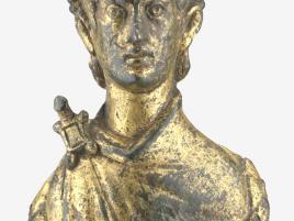 II. Valentinianus aranyozott bronzportréja (Fotó: © Magyar Nemzeti Múzeum)