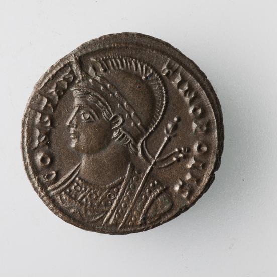 Obverse of a copper coin issued in memory of the foundation of Constantinopolis. Mint of Siscia, 334-335 (Photo:  © Hungarian National Museum)